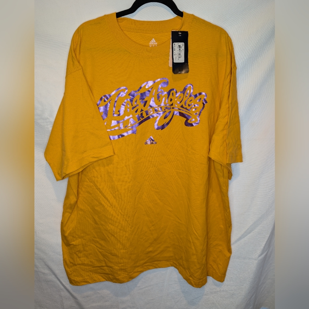 🏀 Los Angeles Lakers Gold Adidas Graphic Tee | 2XL | NWT